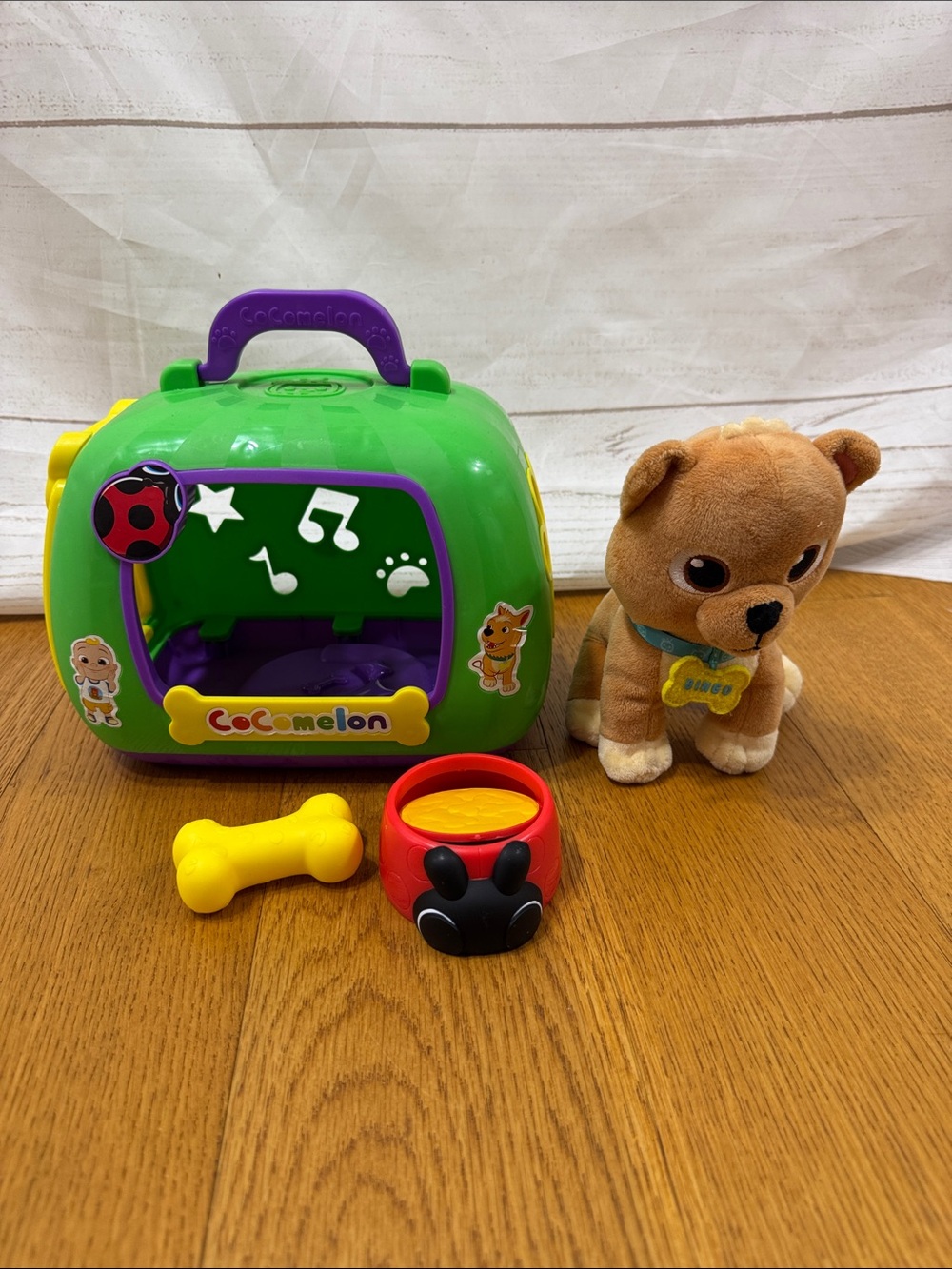 CoComelon My Pet Bingo plush + dog carrier + bone + water dish toy play set